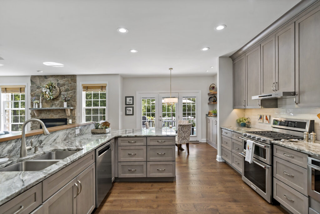 kitchen cabinet remodel