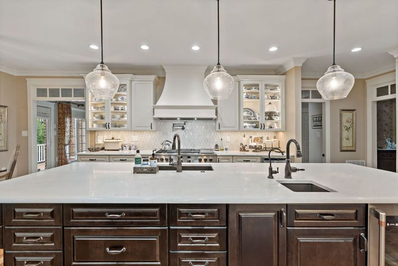 white kitchen island and quartz kitchen countertop in Harper's Ferry